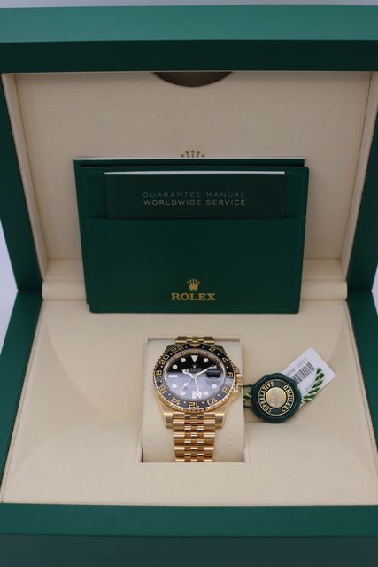 Rolex GMT Master II 126718 GRNR Image 7